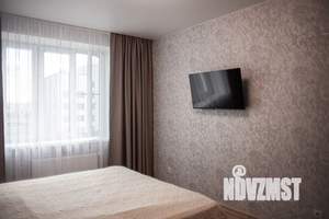 1-к квартира, посуточно, 40м2, 7/16 этаж