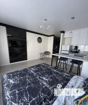 Студия квартира, посуточно, 31м2, 5/10 этаж