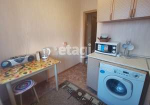 3-к квартира, на длительный срок, 42м2, 3/5 этаж