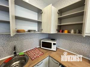 1-к квартира, посуточно, 40м2, 13/16 этаж