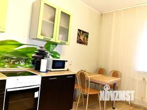 1-к квартира, посуточно, 40м2, 6/16 этаж