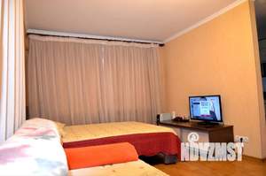 1-к квартира, посуточно, 33м2, 2/5 этаж