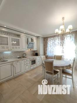 2-к квартира, посуточно, 66м2, 9/14 этаж