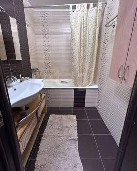 2-к квартира, на длительный срок, 72м2, 10/10 этаж