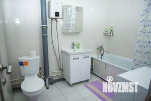 1-к квартира, посуточно, 38м2, 2/14 этаж