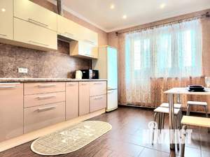 1-к квартира, посуточно, 46м2, 6/15 этаж