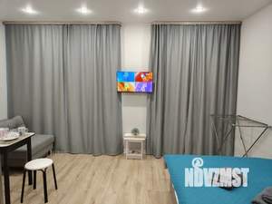 Студия квартира, посуточно, 25м2, 20/24 этаж