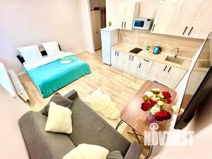 Студия квартира, посуточно, 27м2, 3/8 этаж