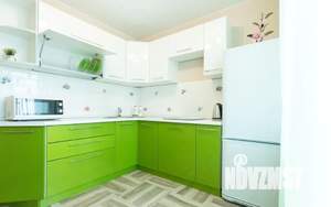 1-к квартира, посуточно, 45м2, 6/10 этаж