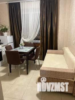 1-к квартира, посуточно, 43м2, 13/17 этаж