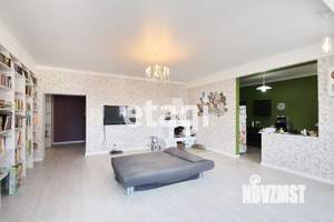 4-к квартира, на длительный срок, 130м2, 3/4 этаж