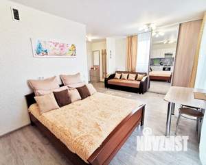 Студия квартира, посуточно, 35м2, 13/17 этаж