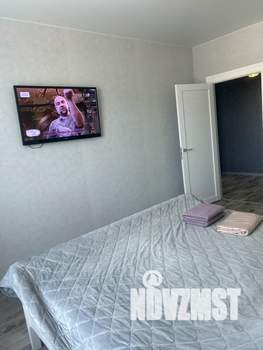 1-к квартира, посуточно, 35м2, 8/14 этаж