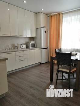 1-к квартира, посуточно, 40м2, 2/17 этаж
