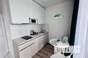 1-к квартира, посуточно, 30м2, 21/22 этаж
