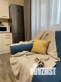 Студия квартира, посуточно, 31м2, 2/19 этаж