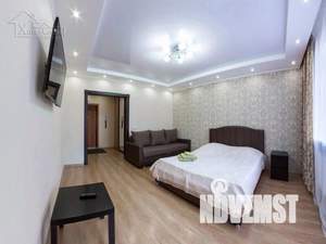 1-к квартира, посуточно, 46м2, 1/1 этаж