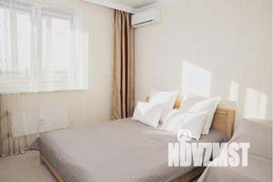 1-к квартира, посуточно, 34м2, 13/19 этаж