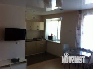 1-к квартира, посуточно, 50м2, 1/1 этаж