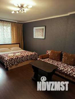 1-к квартира, посуточно, 55м2, 9/16 этаж