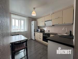 2-к квартира, посуточно, 50м2, 1/1 этаж