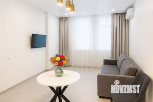 1-к квартира, посуточно, 38м2, 1/1 этаж