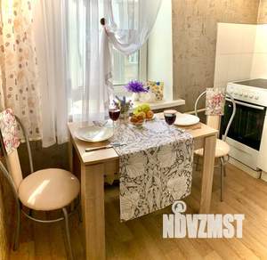 1-к квартира, посуточно, 33м2, 4/5 этаж