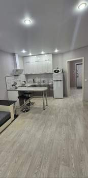 Студия квартира, на длительный срок, 32м2, 21/22 этаж