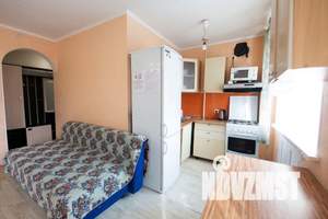 2-к квартира, посуточно, 45м2, 4/5 этаж