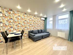 2-к квартира, посуточно, 40м2, 9/16 этаж