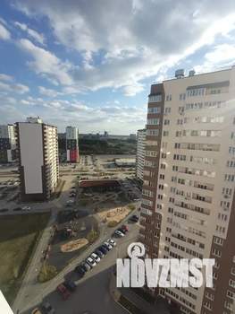 Студия квартира, посуточно, 25м2, 17/19 этаж