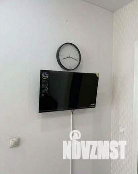 Студия квартира, на длительный срок, 32м2, 2/18 этаж