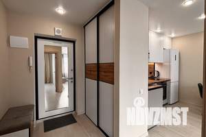 1-к квартира, посуточно, 38м2, 21/23 этаж