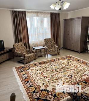 1-к квартира, на длительный срок, 64м2, 11/16 этаж