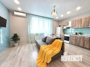 Студия квартира, посуточно, 32м2, 6/19 этаж