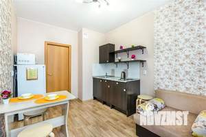 1-к квартира, посуточно, 42м2, 13/20 этаж