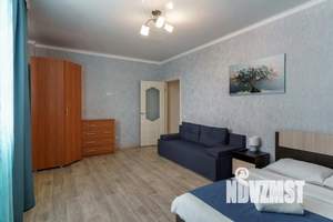 2-к квартира, посуточно, 64м2, 1/1 этаж