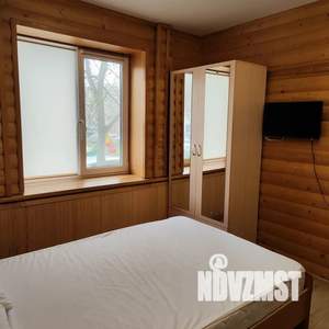 Студия квартира, посуточно, 23м2, 1/10 этаж