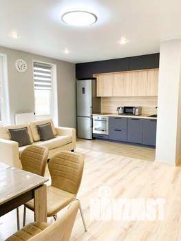 1-к квартира, посуточно, 55м2, 1/1 этаж