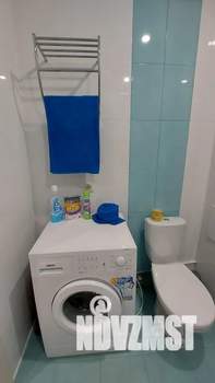 Студия квартира, посуточно, 35м2, 11/20 этаж