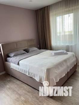 1-к квартира, посуточно, 52м2, 10/17 этаж