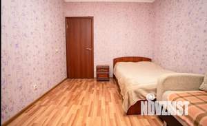 3-к квартира, посуточно, 70м2, 1/1 этаж