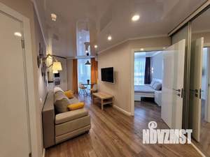 1-к квартира, посуточно, 38м2, 7/17 этаж