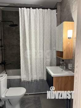 Студия квартира, на длительный срок, 32м2, 13/25 этаж