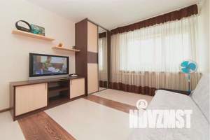 1-к квартира, посуточно, 40м2, 9/9 этаж
