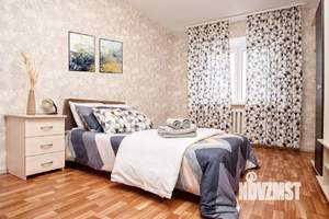 2-к квартира, посуточно, 61м2, 1/1 этаж