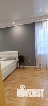 1-к квартира, на длительный срок, 55м2, 6/12 этаж