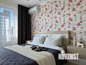 Студия квартира, посуточно, 38м2, 3/17 этаж