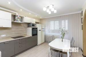 3-к квартира, на длительный срок, 90м2, 3/14 этаж