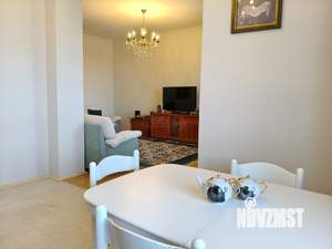 3-к квартира, на длительный срок, 101м2, 5/6 этаж